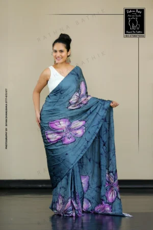 5DIV5871 Batik Saree