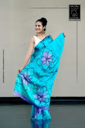 5DIV5889 Batik Saree