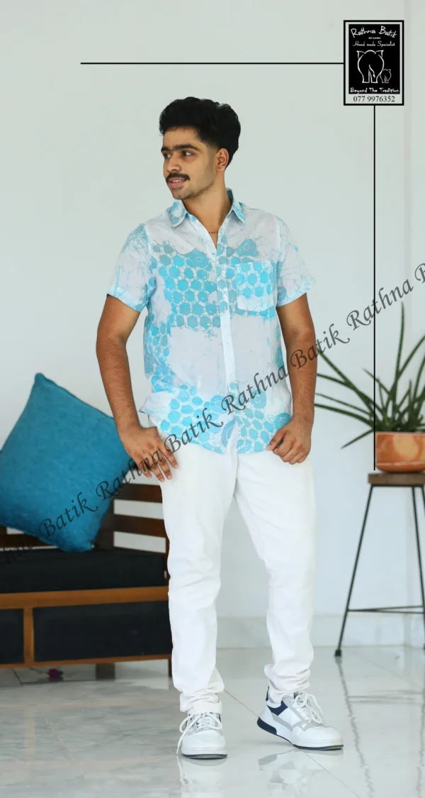 5DIV4048 Azure Honeycomb Batik Shirt