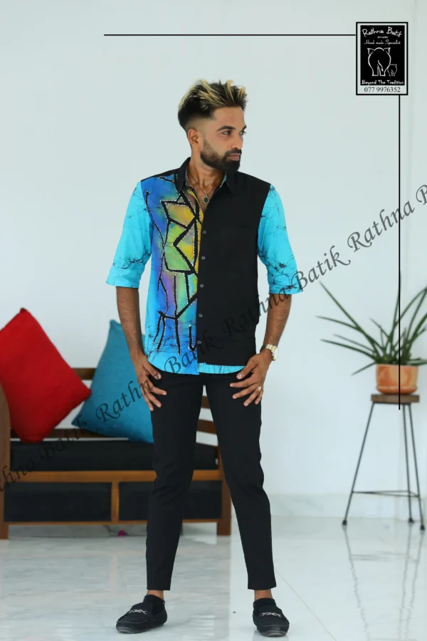 5DIV4090 Cyan Noir Split Geometric Batik Shirt