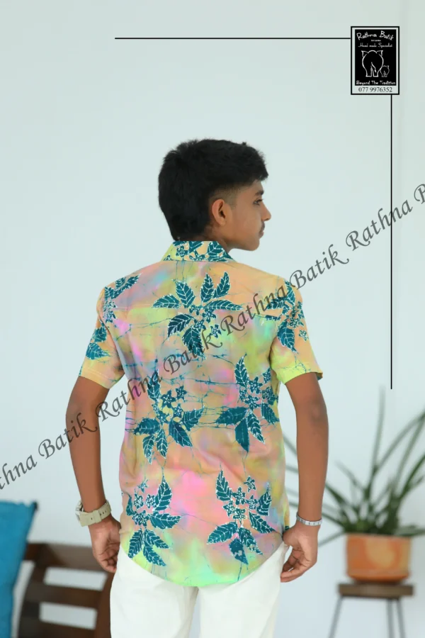 Kaleidoscope Vine Leaves Batik Shirt