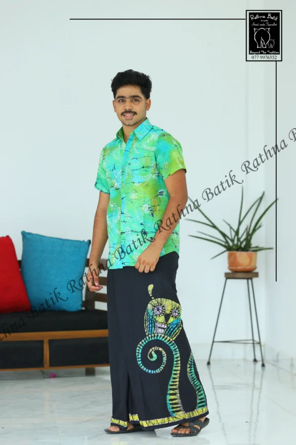 5DIV4183 copy Lime & Turquoise Ocean Turtle Batik Shirt