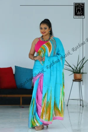 5DIV4191 Batik Saree