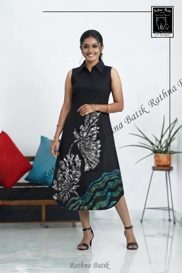 Gemini_Generated_Image_7tlb017tlb017tlb Classic Sleeveless Black Batik Cotton Dress