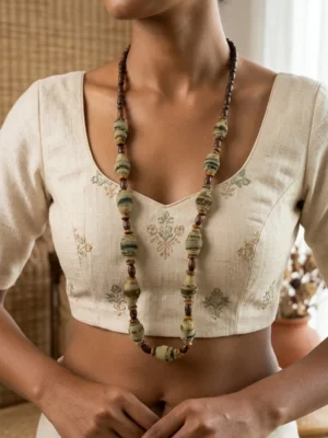 N9001 Hand Made Batik Beads Necklace